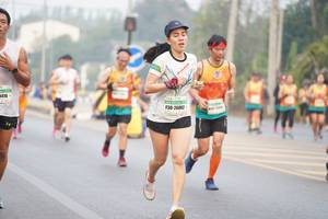 BIB: 410, 26002
                            <button type="button" onclick="openModal(9625211)" class="btn btn-primary btn-sm float-right btn-popup" data-toggle="modal" data-target=".modal-high-quality">
                        <i class="fas fa-shopping-cart"></i> Add to Cart
                    </button>
                                            <button type="button" onclick="isThisMe(9625211, true)" class="btn btn-success btn-sm float-right btn-popup btn-isme hidden" data-toggle="tooltip" data-placement="bottom" title="นี่คือรูปของคุณใช่ไหม คลิกที่นี่เพื่อเอาเข้าอัลบั้ม">
                        <i class="fas fa-plus"></i> Add to album
                    </button>
                    <button type="button" onclick="isThisMe(9625211, false)" class="btn btn-warning btn-sm float-right btn-popup btn-isnotme hidden">
                        <i class="fas fa-ban"></i> Remove from album
                    </button>