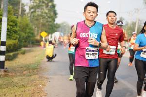 BIB: 103, 269, 40333
                            <button type="button" onclick="openModal(9646678)" class="btn btn-primary btn-sm float-right btn-popup" data-toggle="modal" data-target=".modal-high-quality">
                        <i class="fas fa-shopping-cart"></i> Add to Cart
                    </button>
                                            <button type="button" onclick="isThisMe(9646678, true)" class="btn btn-success btn-sm float-right btn-popup btn-isme hidden" data-toggle="tooltip" data-placement="bottom" title="นี่คือรูปของคุณใช่ไหม คลิกที่นี่เพื่อเอาเข้าอัลบั้ม">
                        <i class="fas fa-plus"></i> Add to album
                    </button>
                    <button type="button" onclick="isThisMe(9646678, false)" class="btn btn-warning btn-sm float-right btn-popup btn-isnotme hidden">
                        <i class="fas fa-ban"></i> Remove from album
                    </button>