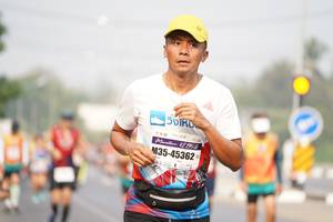 BIB: 42195, 45362
                            <button type="button" onclick="openModal(9646502)" class="btn btn-primary btn-sm float-right btn-popup" data-toggle="modal" data-target=".modal-high-quality">
                        <i class="fas fa-shopping-cart"></i> Add to Cart
                    </button>
                                            <button type="button" onclick="isThisMe(9646502, true)" class="btn btn-success btn-sm float-right btn-popup btn-isme hidden" data-toggle="tooltip" data-placement="bottom" title="นี่คือรูปของคุณใช่ไหม คลิกที่นี่เพื่อเอาเข้าอัลบั้ม">
                        <i class="fas fa-plus"></i> Add to album
                    </button>
                    <button type="button" onclick="isThisMe(9646502, false)" class="btn btn-warning btn-sm float-right btn-popup btn-isnotme hidden">
                        <i class="fas fa-ban"></i> Remove from album
                    </button>
