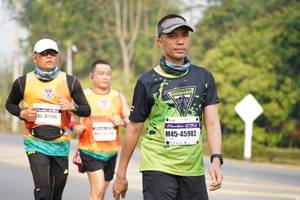 BIB: 46946, 421, 45982
                            <button type="button" onclick="openModal(9646251)" class="btn btn-primary btn-sm float-right btn-popup" data-toggle="modal" data-target=".modal-high-quality">
                        <i class="fas fa-shopping-cart"></i> Add to Cart
                    </button>
                                            <button type="button" onclick="isThisMe(9646251, true)" class="btn btn-success btn-sm float-right btn-popup btn-isme hidden" data-toggle="tooltip" data-placement="bottom" title="นี่คือรูปของคุณใช่ไหม คลิกที่นี่เพื่อเอาเข้าอัลบั้ม">
                        <i class="fas fa-plus"></i> Add to album
                    </button>
                    <button type="button" onclick="isThisMe(9646251, false)" class="btn btn-warning btn-sm float-right btn-popup btn-isnotme hidden">
                        <i class="fas fa-ban"></i> Remove from album
                    </button>