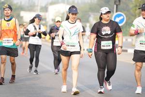 BIB: 40667, 26002, 22214
                            <button type="button" onclick="openModal(9645829)" class="btn btn-primary btn-sm float-right btn-popup" data-toggle="modal" data-target=".modal-high-quality">
                        <i class="fas fa-shopping-cart"></i> Add to Cart
                    </button>
                                            <button type="button" onclick="isThisMe(9645829, true)" class="btn btn-success btn-sm float-right btn-popup btn-isme hidden" data-toggle="tooltip" data-placement="bottom" title="นี่คือรูปของคุณใช่ไหม คลิกที่นี่เพื่อเอาเข้าอัลบั้ม">
                        <i class="fas fa-plus"></i> Add to album
                    </button>
                    <button type="button" onclick="isThisMe(9645829, false)" class="btn btn-warning btn-sm float-right btn-popup btn-isnotme hidden">
                        <i class="fas fa-ban"></i> Remove from album
                    </button>
