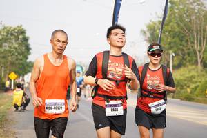 BIB: 46972
                            <button type="button" onclick="openModal(9646785)" class="btn btn-primary btn-sm float-right btn-popup" data-toggle="modal" data-target=".modal-high-quality">
                        <i class="fas fa-shopping-cart"></i> Add to Cart
                    </button>
                                            <button type="button" onclick="isThisMe(9646785, true)" class="btn btn-success btn-sm float-right btn-popup btn-isme hidden" data-toggle="tooltip" data-placement="bottom" title="นี่คือรูปของคุณใช่ไหม คลิกที่นี่เพื่อเอาเข้าอัลบั้ม">
                        <i class="fas fa-plus"></i> Add to album
                    </button>
                    <button type="button" onclick="isThisMe(9646785, false)" class="btn btn-warning btn-sm float-right btn-popup btn-isnotme hidden">
                        <i class="fas fa-ban"></i> Remove from album
                    </button>