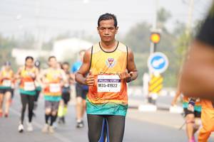 BIB: 41922
                            <button type="button" onclick="openModal(9645887)" class="btn btn-primary btn-sm float-right btn-popup" data-toggle="modal" data-target=".modal-high-quality">
                        <i class="fas fa-shopping-cart"></i> Add to Cart
                    </button>
                                            <button type="button" onclick="isThisMe(9645887, true)" class="btn btn-success btn-sm float-right btn-popup btn-isme hidden" data-toggle="tooltip" data-placement="bottom" title="นี่คือรูปของคุณใช่ไหม คลิกที่นี่เพื่อเอาเข้าอัลบั้ม">
                        <i class="fas fa-plus"></i> Add to album
                    </button>
                    <button type="button" onclick="isThisMe(9645887, false)" class="btn btn-warning btn-sm float-right btn-popup btn-isnotme hidden">
                        <i class="fas fa-ban"></i> Remove from album
                    </button>