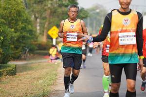 BIB: 42506, 471
                            <button type="button" onclick="openModal(9651195)" class="btn btn-primary btn-sm float-right btn-popup" data-toggle="modal" data-target=".modal-high-quality">
                        <i class="fas fa-shopping-cart"></i> Add to Cart
                    </button>
                                            <button type="button" onclick="isThisMe(9651195, true)" class="btn btn-success btn-sm float-right btn-popup btn-isme hidden" data-toggle="tooltip" data-placement="bottom" title="นี่คือรูปของคุณใช่ไหม คลิกที่นี่เพื่อเอาเข้าอัลบั้ม">
                        <i class="fas fa-plus"></i> Add to album
                    </button>
                    <button type="button" onclick="isThisMe(9651195, false)" class="btn btn-warning btn-sm float-right btn-popup btn-isnotme hidden">
                        <i class="fas fa-ban"></i> Remove from album
                    </button>