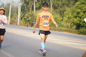 BIB: 111, 147, 42206
                            <button type="button" onclick="openModal(9654283)" class="btn btn-primary btn-sm float-right btn-popup" data-toggle="modal" data-target=".modal-high-quality">
                        <i class="fas fa-shopping-cart"></i> Add to Cart
                    </button>
                                            <button type="button" onclick="isThisMe(9654283, true)" class="btn btn-success btn-sm float-right btn-popup btn-isme hidden" data-toggle="tooltip" data-placement="bottom" title="นี่คือรูปของคุณใช่ไหม คลิกที่นี่เพื่อเอาเข้าอัลบั้ม">
                        <i class="fas fa-plus"></i> Add to album
                    </button>
                    <button type="button" onclick="isThisMe(9654283, false)" class="btn btn-warning btn-sm float-right btn-popup btn-isnotme hidden">
                        <i class="fas fa-ban"></i> Remove from album
                    </button>