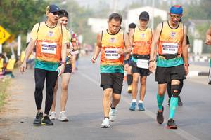 BIB: 41604, 41852, 41163
                            <button type="button" onclick="openModal(9649463)" class="btn btn-primary btn-sm float-right btn-popup" data-toggle="modal" data-target=".modal-high-quality">
                        <i class="fas fa-shopping-cart"></i> Add to Cart
                    </button>
                                            <button type="button" onclick="isThisMe(9649463, true)" class="btn btn-success btn-sm float-right btn-popup btn-isme hidden" data-toggle="tooltip" data-placement="bottom" title="นี่คือรูปของคุณใช่ไหม คลิกที่นี่เพื่อเอาเข้าอัลบั้ม">
                        <i class="fas fa-plus"></i> Add to album
                    </button>
                    <button type="button" onclick="isThisMe(9649463, false)" class="btn btn-warning btn-sm float-right btn-popup btn-isnotme hidden">
                        <i class="fas fa-ban"></i> Remove from album
                    </button>