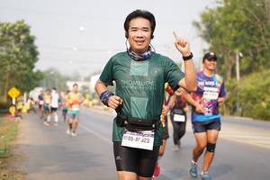 BIB: 323
                            <button type="button" onclick="openModal(9651011)" class="btn btn-primary btn-sm float-right btn-popup" data-toggle="modal" data-target=".modal-high-quality">
                        <i class="fas fa-shopping-cart"></i> Add to Cart
                    </button>
                                            <button type="button" onclick="isThisMe(9651011, true)" class="btn btn-success btn-sm float-right btn-popup btn-isme hidden" data-toggle="tooltip" data-placement="bottom" title="นี่คือรูปของคุณใช่ไหม คลิกที่นี่เพื่อเอาเข้าอัลบั้ม">
                        <i class="fas fa-plus"></i> Add to album
                    </button>
                    <button type="button" onclick="isThisMe(9651011, false)" class="btn btn-warning btn-sm float-right btn-popup btn-isnotme hidden">
                        <i class="fas fa-ban"></i> Remove from album
                    </button>