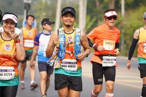 BIB: 41746, 40833, 41234
                            <button type="button" onclick="openModal(9653679)" class="btn btn-primary btn-sm float-right btn-popup" data-toggle="modal" data-target=".modal-high-quality">
                        <i class="fas fa-shopping-cart"></i> Add to Cart
                    </button>
                                            <button type="button" onclick="isThisMe(9653679, true)" class="btn btn-success btn-sm float-right btn-popup btn-isme hidden" data-toggle="tooltip" data-placement="bottom" title="นี่คือรูปของคุณใช่ไหม คลิกที่นี่เพื่อเอาเข้าอัลบั้ม">
                        <i class="fas fa-plus"></i> Add to album
                    </button>
                    <button type="button" onclick="isThisMe(9653679, false)" class="btn btn-warning btn-sm float-right btn-popup btn-isnotme hidden">
                        <i class="fas fa-ban"></i> Remove from album
                    </button>