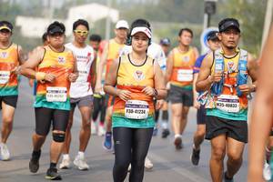 BIB: 45262, 40833, 41234
                            <button type="button" onclick="openModal(9653672)" class="btn btn-primary btn-sm float-right btn-popup" data-toggle="modal" data-target=".modal-high-quality">
                        <i class="fas fa-shopping-cart"></i> Add to Cart
                    </button>
                                            <button type="button" onclick="isThisMe(9653672, true)" class="btn btn-success btn-sm float-right btn-popup btn-isme hidden" data-toggle="tooltip" data-placement="bottom" title="นี่คือรูปของคุณใช่ไหม คลิกที่นี่เพื่อเอาเข้าอัลบั้ม">
                        <i class="fas fa-plus"></i> Add to album
                    </button>
                    <button type="button" onclick="isThisMe(9653672, false)" class="btn btn-warning btn-sm float-right btn-popup btn-isnotme hidden">
                        <i class="fas fa-ban"></i> Remove from album
                    </button>