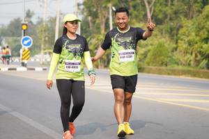 BIB: 47201, 47615
                            <button type="button" onclick="openModal(9652795)" class="btn btn-primary btn-sm float-right btn-popup" data-toggle="modal" data-target=".modal-high-quality">
                        <i class="fas fa-shopping-cart"></i> Add to Cart
                    </button>
                                            <button type="button" onclick="isThisMe(9652795, true)" class="btn btn-success btn-sm float-right btn-popup btn-isme hidden" data-toggle="tooltip" data-placement="bottom" title="นี่คือรูปของคุณใช่ไหม คลิกที่นี่เพื่อเอาเข้าอัลบั้ม">
                        <i class="fas fa-plus"></i> Add to album
                    </button>
                    <button type="button" onclick="isThisMe(9652795, false)" class="btn btn-warning btn-sm float-right btn-popup btn-isnotme hidden">
                        <i class="fas fa-ban"></i> Remove from album
                    </button>