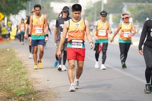 BIB: 40595
                            <button type="button" onclick="openModal(9658635)" class="btn btn-primary btn-sm float-right btn-popup" data-toggle="modal" data-target=".modal-high-quality">
                        <i class="fas fa-shopping-cart"></i> Add to Cart
                    </button>
                                            <button type="button" onclick="isThisMe(9658635, true)" class="btn btn-success btn-sm float-right btn-popup btn-isme hidden" data-toggle="tooltip" data-placement="bottom" title="นี่คือรูปของคุณใช่ไหม คลิกที่นี่เพื่อเอาเข้าอัลบั้ม">
                        <i class="fas fa-plus"></i> Add to album
                    </button>
                    <button type="button" onclick="isThisMe(9658635, false)" class="btn btn-warning btn-sm float-right btn-popup btn-isnotme hidden">
                        <i class="fas fa-ban"></i> Remove from album
                    </button>