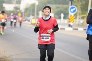 BIB: 12195, 40522
                            <button type="button" onclick="openModal(9657974)" class="btn btn-primary btn-sm float-right btn-popup" data-toggle="modal" data-target=".modal-high-quality">
                        <i class="fas fa-shopping-cart"></i> Add to Cart
                    </button>
                                            <button type="button" onclick="isThisMe(9657974, true)" class="btn btn-success btn-sm float-right btn-popup btn-isme hidden" data-toggle="tooltip" data-placement="bottom" title="นี่คือรูปของคุณใช่ไหม คลิกที่นี่เพื่อเอาเข้าอัลบั้ม">
                        <i class="fas fa-plus"></i> Add to album
                    </button>
                    <button type="button" onclick="isThisMe(9657974, false)" class="btn btn-warning btn-sm float-right btn-popup btn-isnotme hidden">
                        <i class="fas fa-ban"></i> Remove from album
                    </button>