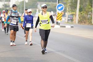 BIB: 84005
                            <button type="button" onclick="openModal(9660928)" class="btn btn-primary btn-sm float-right btn-popup" data-toggle="modal" data-target=".modal-high-quality">
                        <i class="fas fa-shopping-cart"></i> Add to Cart
                    </button>
                                            <button type="button" onclick="isThisMe(9660928, true)" class="btn btn-success btn-sm float-right btn-popup btn-isme hidden" data-toggle="tooltip" data-placement="bottom" title="นี่คือรูปของคุณใช่ไหม คลิกที่นี่เพื่อเอาเข้าอัลบั้ม">
                        <i class="fas fa-plus"></i> Add to album
                    </button>
                    <button type="button" onclick="isThisMe(9660928, false)" class="btn btn-warning btn-sm float-right btn-popup btn-isnotme hidden">
                        <i class="fas fa-ban"></i> Remove from album
                    </button>