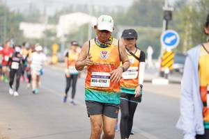 BIB: 40450, 47762
                            <button type="button" onclick="openModal(9659506)" class="btn btn-primary btn-sm float-right btn-popup" data-toggle="modal" data-target=".modal-high-quality">
                        <i class="fas fa-shopping-cart"></i> Add to Cart
                    </button>
                                            <button type="button" onclick="isThisMe(9659506, true)" class="btn btn-success btn-sm float-right btn-popup btn-isme hidden" data-toggle="tooltip" data-placement="bottom" title="นี่คือรูปของคุณใช่ไหม คลิกที่นี่เพื่อเอาเข้าอัลบั้ม">
                        <i class="fas fa-plus"></i> Add to album
                    </button>
                    <button type="button" onclick="isThisMe(9659506, false)" class="btn btn-warning btn-sm float-right btn-popup btn-isnotme hidden">
                        <i class="fas fa-ban"></i> Remove from album
                    </button>