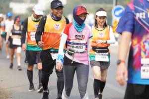 BIB: 45223, 135, 4548
                            <button type="button" onclick="openModal(9659193)" class="btn btn-primary btn-sm float-right btn-popup" data-toggle="modal" data-target=".modal-high-quality">
                        <i class="fas fa-shopping-cart"></i> Add to Cart
                    </button>
                                            <button type="button" onclick="isThisMe(9659193, true)" class="btn btn-success btn-sm float-right btn-popup btn-isme hidden" data-toggle="tooltip" data-placement="bottom" title="นี่คือรูปของคุณใช่ไหม คลิกที่นี่เพื่อเอาเข้าอัลบั้ม">
                        <i class="fas fa-plus"></i> Add to album
                    </button>
                    <button type="button" onclick="isThisMe(9659193, false)" class="btn btn-warning btn-sm float-right btn-popup btn-isnotme hidden">
                        <i class="fas fa-ban"></i> Remove from album
                    </button>