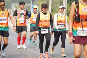 BIB: 40410, 42238, 45282, 150, 42416
                            <button type="button" onclick="openModal(9659970)" class="btn btn-primary btn-sm float-right btn-popup" data-toggle="modal" data-target=".modal-high-quality">
                        <i class="fas fa-shopping-cart"></i> Add to Cart
                    </button>
                                            <button type="button" onclick="isThisMe(9659970, true)" class="btn btn-success btn-sm float-right btn-popup btn-isme hidden" data-toggle="tooltip" data-placement="bottom" title="นี่คือรูปของคุณใช่ไหม คลิกที่นี่เพื่อเอาเข้าอัลบั้ม">
                        <i class="fas fa-plus"></i> Add to album
                    </button>
                    <button type="button" onclick="isThisMe(9659970, false)" class="btn btn-warning btn-sm float-right btn-popup btn-isnotme hidden">
                        <i class="fas fa-ban"></i> Remove from album
                    </button>