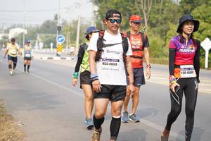 BIB: 41860, 45089
                            <button type="button" onclick="openModal(9659679)" class="btn btn-primary btn-sm float-right btn-popup" data-toggle="modal" data-target=".modal-high-quality">
                        <i class="fas fa-shopping-cart"></i> Add to Cart
                    </button>
                                            <button type="button" onclick="isThisMe(9659679, true)" class="btn btn-success btn-sm float-right btn-popup btn-isme hidden" data-toggle="tooltip" data-placement="bottom" title="นี่คือรูปของคุณใช่ไหม คลิกที่นี่เพื่อเอาเข้าอัลบั้ม">
                        <i class="fas fa-plus"></i> Add to album
                    </button>
                    <button type="button" onclick="isThisMe(9659679, false)" class="btn btn-warning btn-sm float-right btn-popup btn-isnotme hidden">
                        <i class="fas fa-ban"></i> Remove from album
                    </button>