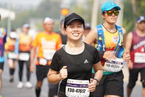 BIB: 45339, 42195, 47617
                            <button type="button" onclick="openModal(9659165)" class="btn btn-primary btn-sm float-right btn-popup" data-toggle="modal" data-target=".modal-high-quality">
                        <i class="fas fa-shopping-cart"></i> Add to Cart
                    </button>
                                            <button type="button" onclick="isThisMe(9659165, true)" class="btn btn-success btn-sm float-right btn-popup btn-isme hidden" data-toggle="tooltip" data-placement="bottom" title="นี่คือรูปของคุณใช่ไหม คลิกที่นี่เพื่อเอาเข้าอัลบั้ม">
                        <i class="fas fa-plus"></i> Add to album
                    </button>
                    <button type="button" onclick="isThisMe(9659165, false)" class="btn btn-warning btn-sm float-right btn-popup btn-isnotme hidden">
                        <i class="fas fa-ban"></i> Remove from album
                    </button>