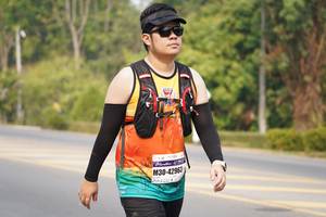 BIB: 42963
                            <button type="button" onclick="openModal(9660927)" class="btn btn-primary btn-sm float-right btn-popup" data-toggle="modal" data-target=".modal-high-quality">
                        <i class="fas fa-shopping-cart"></i> Add to Cart
                    </button>
                                            <button type="button" onclick="isThisMe(9660927, true)" class="btn btn-success btn-sm float-right btn-popup btn-isme hidden" data-toggle="tooltip" data-placement="bottom" title="นี่คือรูปของคุณใช่ไหม คลิกที่นี่เพื่อเอาเข้าอัลบั้ม">
                        <i class="fas fa-plus"></i> Add to album
                    </button>
                    <button type="button" onclick="isThisMe(9660927, false)" class="btn btn-warning btn-sm float-right btn-popup btn-isnotme hidden">
                        <i class="fas fa-ban"></i> Remove from album
                    </button>