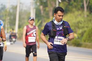 BIB: 427
                            <button type="button" onclick="openModal(9659162)" class="btn btn-primary btn-sm float-right btn-popup" data-toggle="modal" data-target=".modal-high-quality">
                        <i class="fas fa-shopping-cart"></i> Add to Cart
                    </button>
                                            <button type="button" onclick="isThisMe(9659162, true)" class="btn btn-success btn-sm float-right btn-popup btn-isme hidden" data-toggle="tooltip" data-placement="bottom" title="นี่คือรูปของคุณใช่ไหม คลิกที่นี่เพื่อเอาเข้าอัลบั้ม">
                        <i class="fas fa-plus"></i> Add to album
                    </button>
                    <button type="button" onclick="isThisMe(9659162, false)" class="btn btn-warning btn-sm float-right btn-popup btn-isnotme hidden">
                        <i class="fas fa-ban"></i> Remove from album
                    </button>