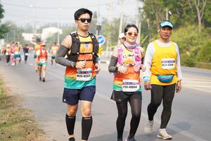 BIB: 42646, 42525, 40854
                            <button type="button" onclick="openModal(9658511)" class="btn btn-primary btn-sm float-right btn-popup" data-toggle="modal" data-target=".modal-high-quality">
                        <i class="fas fa-shopping-cart"></i> Add to Cart
                    </button>
                                            <button type="button" onclick="isThisMe(9658511, true)" class="btn btn-success btn-sm float-right btn-popup btn-isme hidden" data-toggle="tooltip" data-placement="bottom" title="นี่คือรูปของคุณใช่ไหม คลิกที่นี่เพื่อเอาเข้าอัลบั้ม">
                        <i class="fas fa-plus"></i> Add to album
                    </button>
                    <button type="button" onclick="isThisMe(9658511, false)" class="btn btn-warning btn-sm float-right btn-popup btn-isnotme hidden">
                        <i class="fas fa-ban"></i> Remove from album
                    </button>