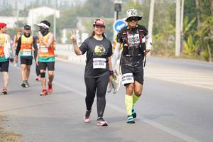 BIB: 42123
                            <button type="button" onclick="openModal(9659907)" class="btn btn-primary btn-sm float-right btn-popup" data-toggle="modal" data-target=".modal-high-quality">
                        <i class="fas fa-shopping-cart"></i> Add to Cart
                    </button>
                                            <button type="button" onclick="isThisMe(9659907, true)" class="btn btn-success btn-sm float-right btn-popup btn-isme hidden" data-toggle="tooltip" data-placement="bottom" title="นี่คือรูปของคุณใช่ไหม คลิกที่นี่เพื่อเอาเข้าอัลบั้ม">
                        <i class="fas fa-plus"></i> Add to album
                    </button>
                    <button type="button" onclick="isThisMe(9659907, false)" class="btn btn-warning btn-sm float-right btn-popup btn-isnotme hidden">
                        <i class="fas fa-ban"></i> Remove from album
                    </button>