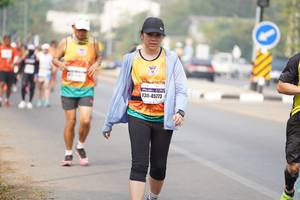 BIB: 45773
                            <button type="button" onclick="openModal(9659503)" class="btn btn-primary btn-sm float-right btn-popup" data-toggle="modal" data-target=".modal-high-quality">
                        <i class="fas fa-shopping-cart"></i> Add to Cart
                    </button>
                                            <button type="button" onclick="isThisMe(9659503, true)" class="btn btn-success btn-sm float-right btn-popup btn-isme hidden" data-toggle="tooltip" data-placement="bottom" title="นี่คือรูปของคุณใช่ไหม คลิกที่นี่เพื่อเอาเข้าอัลบั้ม">
                        <i class="fas fa-plus"></i> Add to album
                    </button>
                    <button type="button" onclick="isThisMe(9659503, false)" class="btn btn-warning btn-sm float-right btn-popup btn-isnotme hidden">
                        <i class="fas fa-ban"></i> Remove from album
                    </button>