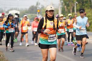 BIB: 4782
                            <button type="button" onclick="openModal(9660060)" class="btn btn-primary btn-sm float-right btn-popup" data-toggle="modal" data-target=".modal-high-quality">
                        <i class="fas fa-shopping-cart"></i> Add to Cart
                    </button>
                                            <button type="button" onclick="isThisMe(9660060, true)" class="btn btn-success btn-sm float-right btn-popup btn-isme hidden" data-toggle="tooltip" data-placement="bottom" title="นี่คือรูปของคุณใช่ไหม คลิกที่นี่เพื่อเอาเข้าอัลบั้ม">
                        <i class="fas fa-plus"></i> Add to album
                    </button>
                    <button type="button" onclick="isThisMe(9660060, false)" class="btn btn-warning btn-sm float-right btn-popup btn-isnotme hidden">
                        <i class="fas fa-ban"></i> Remove from album
                    </button>