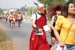 BIB: 18115
                            <button type="button" onclick="openModal(9660101)" class="btn btn-primary btn-sm float-right btn-popup" data-toggle="modal" data-target=".modal-high-quality">
                        <i class="fas fa-shopping-cart"></i> Add to Cart
                    </button>
                                            <button type="button" onclick="isThisMe(9660101, true)" class="btn btn-success btn-sm float-right btn-popup btn-isme hidden" data-toggle="tooltip" data-placement="bottom" title="นี่คือรูปของคุณใช่ไหม คลิกที่นี่เพื่อเอาเข้าอัลบั้ม">
                        <i class="fas fa-plus"></i> Add to album
                    </button>
                    <button type="button" onclick="isThisMe(9660101, false)" class="btn btn-warning btn-sm float-right btn-popup btn-isnotme hidden">
                        <i class="fas fa-ban"></i> Remove from album
                    </button>