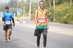 BIB: 45962
                            <button type="button" onclick="openModal(9658705)" class="btn btn-primary btn-sm float-right btn-popup" data-toggle="modal" data-target=".modal-high-quality">
                        <i class="fas fa-shopping-cart"></i> Add to Cart
                    </button>
                                            <button type="button" onclick="isThisMe(9658705, true)" class="btn btn-success btn-sm float-right btn-popup btn-isme hidden" data-toggle="tooltip" data-placement="bottom" title="นี่คือรูปของคุณใช่ไหม คลิกที่นี่เพื่อเอาเข้าอัลบั้ม">
                        <i class="fas fa-plus"></i> Add to album
                    </button>
                    <button type="button" onclick="isThisMe(9658705, false)" class="btn btn-warning btn-sm float-right btn-popup btn-isnotme hidden">
                        <i class="fas fa-ban"></i> Remove from album
                    </button>