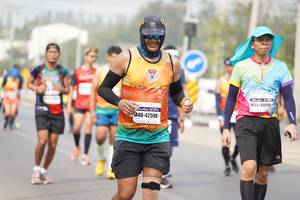 BIB: 41099, 42598
                            <button type="button" onclick="openModal(9658043)" class="btn btn-primary btn-sm float-right btn-popup" data-toggle="modal" data-target=".modal-high-quality">
                        <i class="fas fa-shopping-cart"></i> Add to Cart
                    </button>
                                            <button type="button" onclick="isThisMe(9658043, true)" class="btn btn-success btn-sm float-right btn-popup btn-isme hidden" data-toggle="tooltip" data-placement="bottom" title="นี่คือรูปของคุณใช่ไหม คลิกที่นี่เพื่อเอาเข้าอัลบั้ม">
                        <i class="fas fa-plus"></i> Add to album
                    </button>
                    <button type="button" onclick="isThisMe(9658043, false)" class="btn btn-warning btn-sm float-right btn-popup btn-isnotme hidden">
                        <i class="fas fa-ban"></i> Remove from album
                    </button>