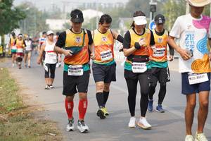 BIB: 463, 45781, 45851, 4584
                            <button type="button" onclick="openModal(9659779)" class="btn btn-primary btn-sm float-right btn-popup" data-toggle="modal" data-target=".modal-high-quality">
                        <i class="fas fa-shopping-cart"></i> Add to Cart
                    </button>
                                            <button type="button" onclick="isThisMe(9659779, true)" class="btn btn-success btn-sm float-right btn-popup btn-isme hidden" data-toggle="tooltip" data-placement="bottom" title="นี่คือรูปของคุณใช่ไหม คลิกที่นี่เพื่อเอาเข้าอัลบั้ม">
                        <i class="fas fa-plus"></i> Add to album
                    </button>
                    <button type="button" onclick="isThisMe(9659779, false)" class="btn btn-warning btn-sm float-right btn-popup btn-isnotme hidden">
                        <i class="fas fa-ban"></i> Remove from album
                    </button>