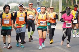 BIB: 46634, 46586, 46909, 450
                            <button type="button" onclick="openModal(9659955)" class="btn btn-primary btn-sm float-right btn-popup" data-toggle="modal" data-target=".modal-high-quality">
                        <i class="fas fa-shopping-cart"></i> Add to Cart
                    </button>
                                            <button type="button" onclick="isThisMe(9659955, true)" class="btn btn-success btn-sm float-right btn-popup btn-isme hidden" data-toggle="tooltip" data-placement="bottom" title="นี่คือรูปของคุณใช่ไหม คลิกที่นี่เพื่อเอาเข้าอัลบั้ม">
                        <i class="fas fa-plus"></i> Add to album
                    </button>
                    <button type="button" onclick="isThisMe(9659955, false)" class="btn btn-warning btn-sm float-right btn-popup btn-isnotme hidden">
                        <i class="fas fa-ban"></i> Remove from album
                    </button>