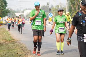 BIB: 42950, 40885
                            <button type="button" onclick="openModal(9658608)" class="btn btn-primary btn-sm float-right btn-popup" data-toggle="modal" data-target=".modal-high-quality">
                        <i class="fas fa-shopping-cart"></i> Add to Cart
                    </button>
                                            <button type="button" onclick="isThisMe(9658608, true)" class="btn btn-success btn-sm float-right btn-popup btn-isme hidden" data-toggle="tooltip" data-placement="bottom" title="นี่คือรูปของคุณใช่ไหม คลิกที่นี่เพื่อเอาเข้าอัลบั้ม">
                        <i class="fas fa-plus"></i> Add to album
                    </button>
                    <button type="button" onclick="isThisMe(9658608, false)" class="btn btn-warning btn-sm float-right btn-popup btn-isnotme hidden">
                        <i class="fas fa-ban"></i> Remove from album
                    </button>