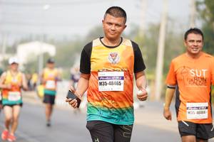 BIB: 421, 48465, 48484
                            <button type="button" onclick="openModal(9308396)" class="btn btn-primary btn-sm float-right btn-popup" data-toggle="modal" data-target=".modal-high-quality">
                        <i class="fas fa-shopping-cart"></i> Add to Cart
                    </button>
                                            <button type="button" onclick="isThisMe(9308396, true)" class="btn btn-success btn-sm float-right btn-popup btn-isme hidden" data-toggle="tooltip" data-placement="bottom" title="นี่คือรูปของคุณใช่ไหม คลิกที่นี่เพื่อเอาเข้าอัลบั้ม">
                        <i class="fas fa-plus"></i> Add to album
                    </button>
                    <button type="button" onclick="isThisMe(9308396, false)" class="btn btn-warning btn-sm float-right btn-popup btn-isnotme hidden">
                        <i class="fas fa-ban"></i> Remove from album
                    </button>