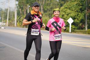 BIB: 41406, 40220
                            <button type="button" onclick="openModal(10363112)" class="btn btn-primary btn-sm float-right btn-popup" data-toggle="modal" data-target=".modal-high-quality">
                        <i class="fas fa-shopping-cart"></i> Add to Cart
                    </button>
                                            <button type="button" onclick="isThisMe(10363112, true)" class="btn btn-success btn-sm float-right btn-popup btn-isme hidden" data-toggle="tooltip" data-placement="bottom" title="นี่คือรูปของคุณใช่ไหม คลิกที่นี่เพื่อเอาเข้าอัลบั้ม">
                        <i class="fas fa-plus"></i> Add to album
                    </button>
                    <button type="button" onclick="isThisMe(10363112, false)" class="btn btn-warning btn-sm float-right btn-popup btn-isnotme hidden">
                        <i class="fas fa-ban"></i> Remove from album
                    </button>