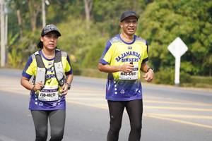 BIB: 47697, 46271
                            <button type="button" onclick="openModal(10363438)" class="btn btn-primary btn-sm float-right btn-popup" data-toggle="modal" data-target=".modal-high-quality">
                        <i class="fas fa-shopping-cart"></i> Add to Cart
                    </button>
                                            <button type="button" onclick="isThisMe(10363438, true)" class="btn btn-success btn-sm float-right btn-popup btn-isme hidden" data-toggle="tooltip" data-placement="bottom" title="นี่คือรูปของคุณใช่ไหม คลิกที่นี่เพื่อเอาเข้าอัลบั้ม">
                        <i class="fas fa-plus"></i> Add to album
                    </button>
                    <button type="button" onclick="isThisMe(10363438, false)" class="btn btn-warning btn-sm float-right btn-popup btn-isnotme hidden">
                        <i class="fas fa-ban"></i> Remove from album
                    </button>