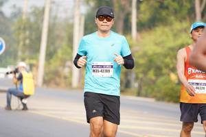 BIB: 42789, 46324
                            <button type="button" onclick="openModal(9051497)" class="btn btn-primary btn-sm float-right btn-popup" data-toggle="modal" data-target=".modal-high-quality">
                        <i class="fas fa-shopping-cart"></i> Add to Cart
                    </button>
                                            <button type="button" onclick="isThisMe(9051497, true)" class="btn btn-success btn-sm float-right btn-popup btn-isme hidden" data-toggle="tooltip" data-placement="bottom" title="นี่คือรูปของคุณใช่ไหม คลิกที่นี่เพื่อเอาเข้าอัลบั้ม">
                        <i class="fas fa-plus"></i> Add to album
                    </button>
                    <button type="button" onclick="isThisMe(9051497, false)" class="btn btn-warning btn-sm float-right btn-popup btn-isnotme hidden">
                        <i class="fas fa-ban"></i> Remove from album
                    </button>