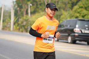 BIB: 46617
                            <button type="button" onclick="openModal(9312837)" class="btn btn-primary btn-sm float-right btn-popup" data-toggle="modal" data-target=".modal-high-quality">
                        <i class="fas fa-shopping-cart"></i> Add to Cart
                    </button>
                                            <button type="button" onclick="isThisMe(9312837, true)" class="btn btn-success btn-sm float-right btn-popup btn-isme hidden" data-toggle="tooltip" data-placement="bottom" title="นี่คือรูปของคุณใช่ไหม คลิกที่นี่เพื่อเอาเข้าอัลบั้ม">
                        <i class="fas fa-plus"></i> Add to album
                    </button>
                    <button type="button" onclick="isThisMe(9312837, false)" class="btn btn-warning btn-sm float-right btn-popup btn-isnotme hidden">
                        <i class="fas fa-ban"></i> Remove from album
                    </button>