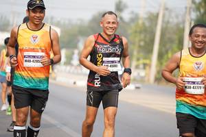 BIB: 4205, 4500, 47771, 
                            <button type="button" onclick="openModal(9306754)" class="btn btn-primary btn-sm float-right btn-popup" data-toggle="modal" data-target=".modal-high-quality">
                        <i class="fas fa-shopping-cart"></i> Add to Cart
                    </button>
                                            <button type="button" onclick="isThisMe(9306754, true)" class="btn btn-success btn-sm float-right btn-popup btn-isme hidden" data-toggle="tooltip" data-placement="bottom" title="นี่คือรูปของคุณใช่ไหม คลิกที่นี่เพื่อเอาเข้าอัลบั้ม">
                        <i class="fas fa-plus"></i> Add to album
                    </button>
                    <button type="button" onclick="isThisMe(9306754, false)" class="btn btn-warning btn-sm float-right btn-popup btn-isnotme hidden">
                        <i class="fas fa-ban"></i> Remove from album
                    </button>