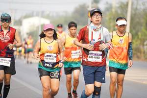 BIB: 40837, 46297, 40198
                            <button type="button" onclick="openModal(7639053)" class="btn btn-primary btn-sm float-right btn-popup" data-toggle="modal" data-target=".modal-high-quality">
                        <i class="fas fa-shopping-cart"></i> Add to Cart
                    </button>
                                            <button type="button" onclick="isThisMe(7639053, true)" class="btn btn-success btn-sm float-right btn-popup btn-isme hidden" data-toggle="tooltip" data-placement="bottom" title="นี่คือรูปของคุณใช่ไหม คลิกที่นี่เพื่อเอาเข้าอัลบั้ม">
                        <i class="fas fa-plus"></i> Add to album
                    </button>
                    <button type="button" onclick="isThisMe(7639053, false)" class="btn btn-warning btn-sm float-right btn-popup btn-isnotme hidden">
                        <i class="fas fa-ban"></i> Remove from album
                    </button>