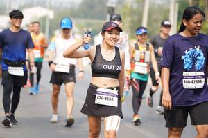 BIB: 42609, 45041
                            <button type="button" onclick="openModal(9316283)" class="btn btn-primary btn-sm float-right btn-popup" data-toggle="modal" data-target=".modal-high-quality">
                        <i class="fas fa-shopping-cart"></i> Add to Cart
                    </button>
                                            <button type="button" onclick="isThisMe(9316283, true)" class="btn btn-success btn-sm float-right btn-popup btn-isme hidden" data-toggle="tooltip" data-placement="bottom" title="นี่คือรูปของคุณใช่ไหม คลิกที่นี่เพื่อเอาเข้าอัลบั้ม">
                        <i class="fas fa-plus"></i> Add to album
                    </button>
                    <button type="button" onclick="isThisMe(9316283, false)" class="btn btn-warning btn-sm float-right btn-popup btn-isnotme hidden">
                        <i class="fas fa-ban"></i> Remove from album
                    </button>