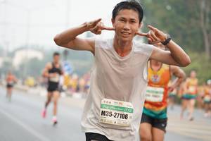 BIB: 27106
                            <button type="button" onclick="openModal(8595676)" class="btn btn-primary btn-sm float-right btn-popup" data-toggle="modal" data-target=".modal-high-quality">
                        <i class="fas fa-shopping-cart"></i> Add to Cart
                    </button>
                                            <button type="button" onclick="isThisMe(8595676, true)" class="btn btn-success btn-sm float-right btn-popup btn-isme hidden" data-toggle="tooltip" data-placement="bottom" title="นี่คือรูปของคุณใช่ไหม คลิกที่นี่เพื่อเอาเข้าอัลบั้ม">
                        <i class="fas fa-plus"></i> Add to album
                    </button>
                    <button type="button" onclick="isThisMe(8595676, false)" class="btn btn-warning btn-sm float-right btn-popup btn-isnotme hidden">
                        <i class="fas fa-ban"></i> Remove from album
                    </button>