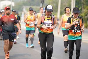 BIB: 40546
                            <button type="button" onclick="openModal(9317017)" class="btn btn-primary btn-sm float-right btn-popup" data-toggle="modal" data-target=".modal-high-quality">
                        <i class="fas fa-shopping-cart"></i> Add to Cart
                    </button>
                                            <button type="button" onclick="isThisMe(9317017, true)" class="btn btn-success btn-sm float-right btn-popup btn-isme hidden" data-toggle="tooltip" data-placement="bottom" title="นี่คือรูปของคุณใช่ไหม คลิกที่นี่เพื่อเอาเข้าอัลบั้ม">
                        <i class="fas fa-plus"></i> Add to album
                    </button>
                    <button type="button" onclick="isThisMe(9317017, false)" class="btn btn-warning btn-sm float-right btn-popup btn-isnotme hidden">
                        <i class="fas fa-ban"></i> Remove from album
                    </button>