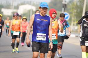BIB: 1043, 48481
                            <button type="button" onclick="openModal(9312408)" class="btn btn-primary btn-sm float-right btn-popup" data-toggle="modal" data-target=".modal-high-quality">
                        <i class="fas fa-shopping-cart"></i> Add to Cart
                    </button>
                                            <button type="button" onclick="isThisMe(9312408, true)" class="btn btn-success btn-sm float-right btn-popup btn-isme hidden" data-toggle="tooltip" data-placement="bottom" title="นี่คือรูปของคุณใช่ไหม คลิกที่นี่เพื่อเอาเข้าอัลบั้ม">
                        <i class="fas fa-plus"></i> Add to album
                    </button>
                    <button type="button" onclick="isThisMe(9312408, false)" class="btn btn-warning btn-sm float-right btn-popup btn-isnotme hidden">
                        <i class="fas fa-ban"></i> Remove from album
                    </button>