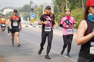 BIB: 41406, 40220
                            <button type="button" onclick="openModal(10363109)" class="btn btn-primary btn-sm float-right btn-popup" data-toggle="modal" data-target=".modal-high-quality">
                        <i class="fas fa-shopping-cart"></i> Add to Cart
                    </button>
                                            <button type="button" onclick="isThisMe(10363109, true)" class="btn btn-success btn-sm float-right btn-popup btn-isme hidden" data-toggle="tooltip" data-placement="bottom" title="นี่คือรูปของคุณใช่ไหม คลิกที่นี่เพื่อเอาเข้าอัลบั้ม">
                        <i class="fas fa-plus"></i> Add to album
                    </button>
                    <button type="button" onclick="isThisMe(10363109, false)" class="btn btn-warning btn-sm float-right btn-popup btn-isnotme hidden">
                        <i class="fas fa-ban"></i> Remove from album
                    </button>