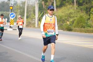 BIB: 41167
                            <button type="button" onclick="openModal(9318751)" class="btn btn-primary btn-sm float-right btn-popup" data-toggle="modal" data-target=".modal-high-quality">
                        <i class="fas fa-shopping-cart"></i> Add to Cart
                    </button>
                                            <button type="button" onclick="isThisMe(9318751, true)" class="btn btn-success btn-sm float-right btn-popup btn-isme hidden" data-toggle="tooltip" data-placement="bottom" title="นี่คือรูปของคุณใช่ไหม คลิกที่นี่เพื่อเอาเข้าอัลบั้ม">
                        <i class="fas fa-plus"></i> Add to album
                    </button>
                    <button type="button" onclick="isThisMe(9318751, false)" class="btn btn-warning btn-sm float-right btn-popup btn-isnotme hidden">
                        <i class="fas fa-ban"></i> Remove from album
                    </button>