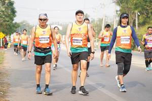BIB: 542259, 48222, 46783
                            <button type="button" onclick="openModal(9310434)" class="btn btn-primary btn-sm float-right btn-popup" data-toggle="modal" data-target=".modal-high-quality">
                        <i class="fas fa-shopping-cart"></i> Add to Cart
                    </button>
                                            <button type="button" onclick="isThisMe(9310434, true)" class="btn btn-success btn-sm float-right btn-popup btn-isme hidden" data-toggle="tooltip" data-placement="bottom" title="นี่คือรูปของคุณใช่ไหม คลิกที่นี่เพื่อเอาเข้าอัลบั้ม">
                        <i class="fas fa-plus"></i> Add to album
                    </button>
                    <button type="button" onclick="isThisMe(9310434, false)" class="btn btn-warning btn-sm float-right btn-popup btn-isnotme hidden">
                        <i class="fas fa-ban"></i> Remove from album
                    </button>