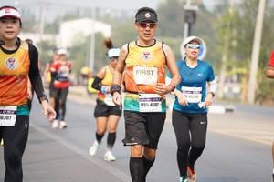 BIB: 4520, 45767, 0307
                            <button type="button" onclick="openModal(9308772)" class="btn btn-primary btn-sm float-right btn-popup" data-toggle="modal" data-target=".modal-high-quality">
                        <i class="fas fa-shopping-cart"></i> Add to Cart
                    </button>
                                            <button type="button" onclick="isThisMe(9308772, true)" class="btn btn-success btn-sm float-right btn-popup btn-isme hidden" data-toggle="tooltip" data-placement="bottom" title="นี่คือรูปของคุณใช่ไหม คลิกที่นี่เพื่อเอาเข้าอัลบั้ม">
                        <i class="fas fa-plus"></i> Add to album
                    </button>
                    <button type="button" onclick="isThisMe(9308772, false)" class="btn btn-warning btn-sm float-right btn-popup btn-isnotme hidden">
                        <i class="fas fa-ban"></i> Remove from album
                    </button>