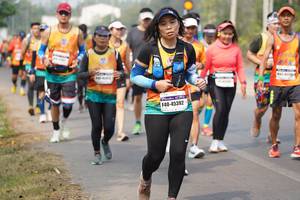 BIB: 443, 45392
                            <button type="button" onclick="openModal(10363212)" class="btn btn-primary btn-sm float-right btn-popup" data-toggle="modal" data-target=".modal-high-quality">
                        <i class="fas fa-shopping-cart"></i> Add to Cart
                    </button>
                                            <button type="button" onclick="isThisMe(10363212, true)" class="btn btn-success btn-sm float-right btn-popup btn-isme hidden" data-toggle="tooltip" data-placement="bottom" title="นี่คือรูปของคุณใช่ไหม คลิกที่นี่เพื่อเอาเข้าอัลบั้ม">
                        <i class="fas fa-plus"></i> Add to album
                    </button>
                    <button type="button" onclick="isThisMe(10363212, false)" class="btn btn-warning btn-sm float-right btn-popup btn-isnotme hidden">
                        <i class="fas fa-ban"></i> Remove from album
                    </button>